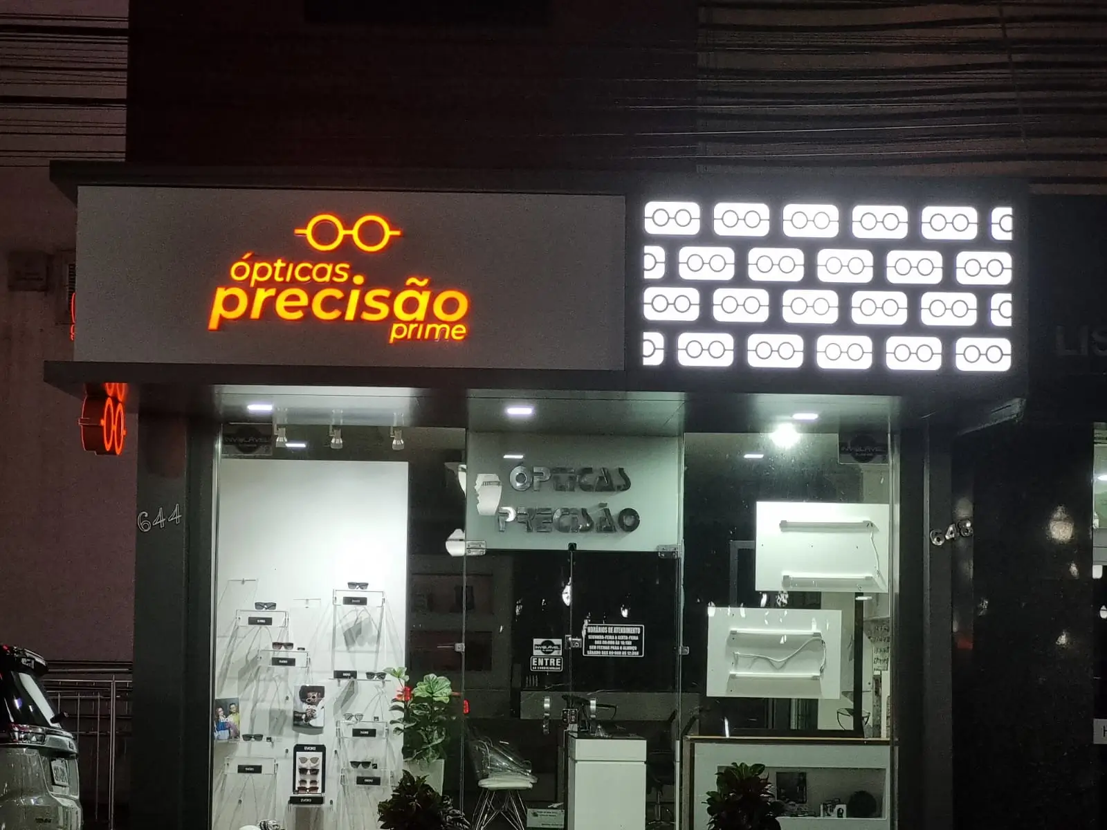 Trabalho da Galos Luminosos