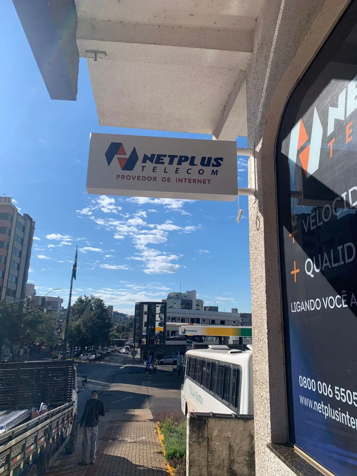 Placa luminosa — NetPlus
